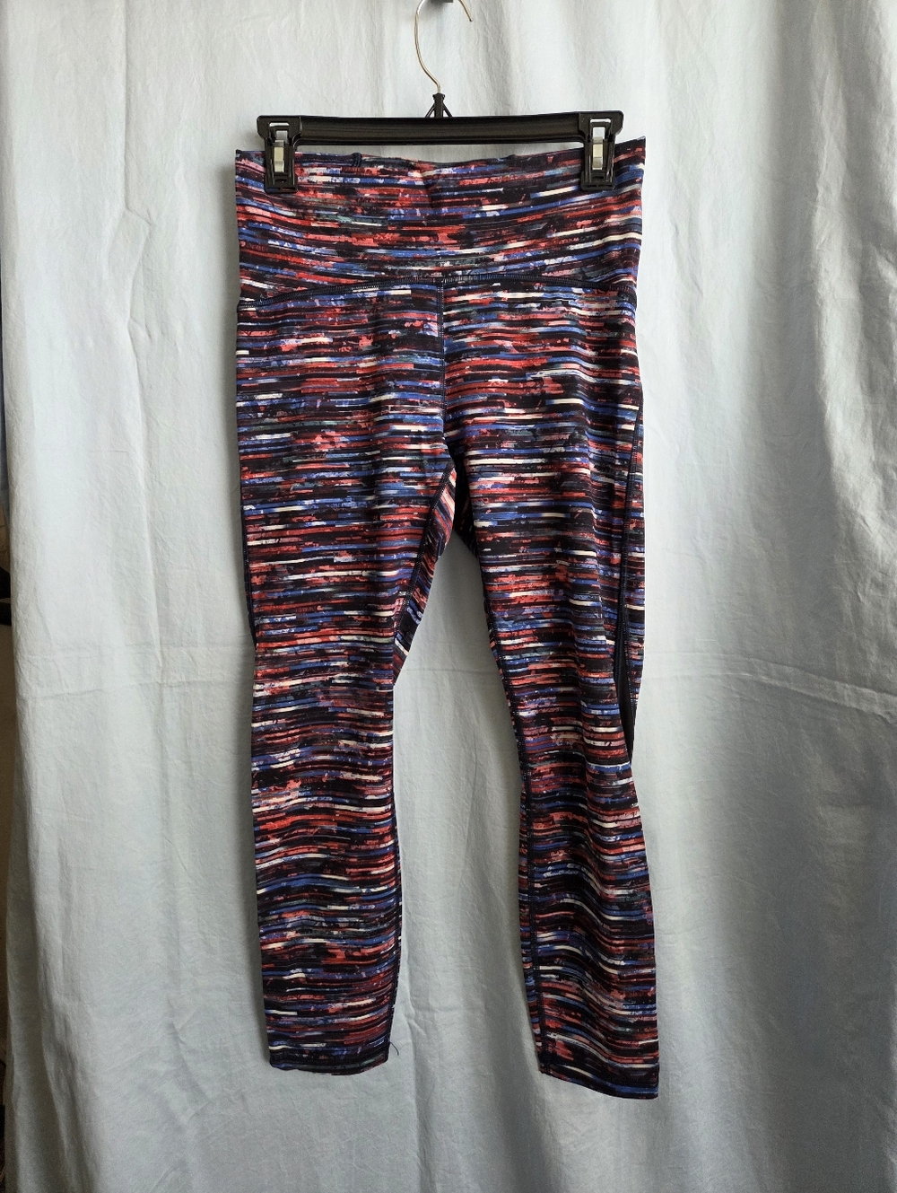 Lululemon Train Times 7/8 Pant 25" in Hinshu Alpine White Multi - Size 8